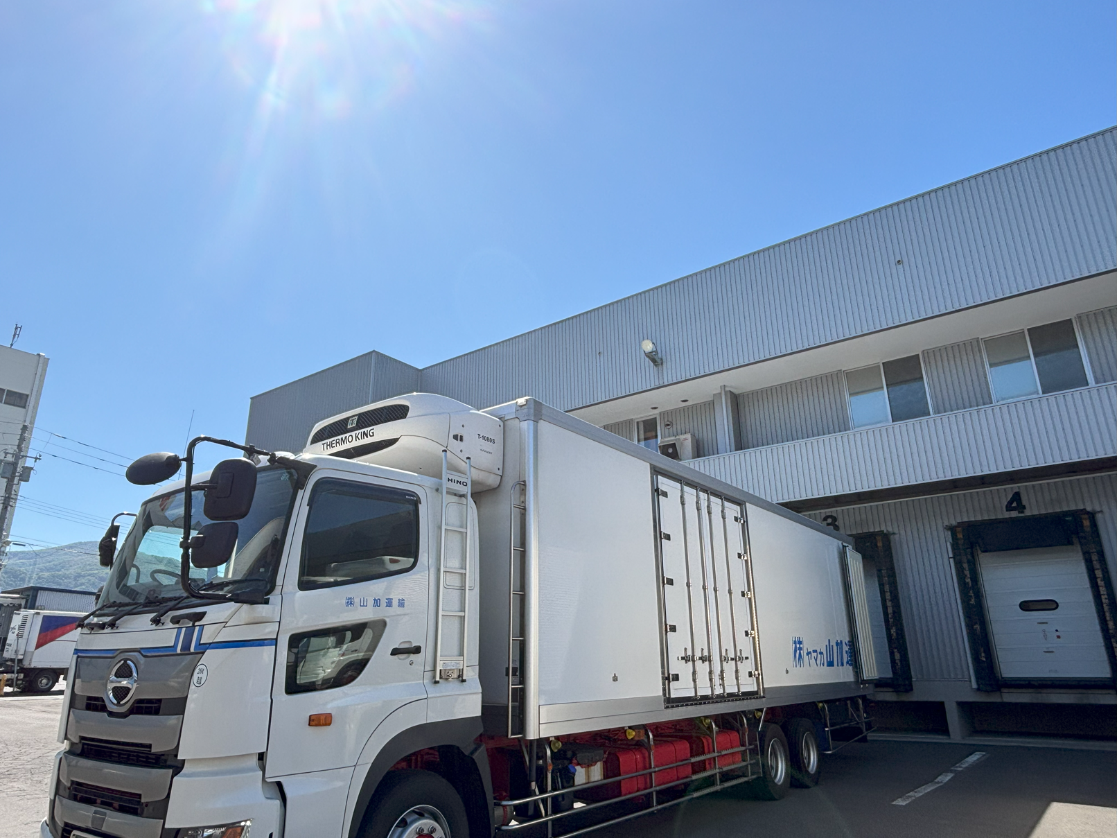 大手小売向け配送事業